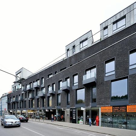 Ambiente Serviced Apartments - Dunajska Братислава Экстерьер фото