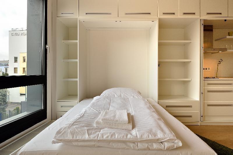 Ambiente Serviced Apartments - Dunajska Братислава Экстерьер фото